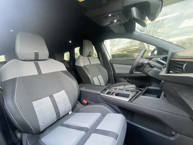 Opel Grandland 1.2 Turbo Hybrid GS 2025 Hybride Benzine 4