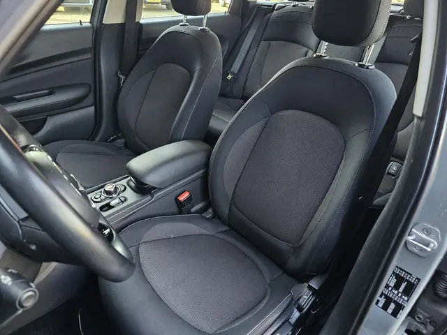 MINI Clubman Mini 1.5 Cooper Chili 2017 Benzine 12