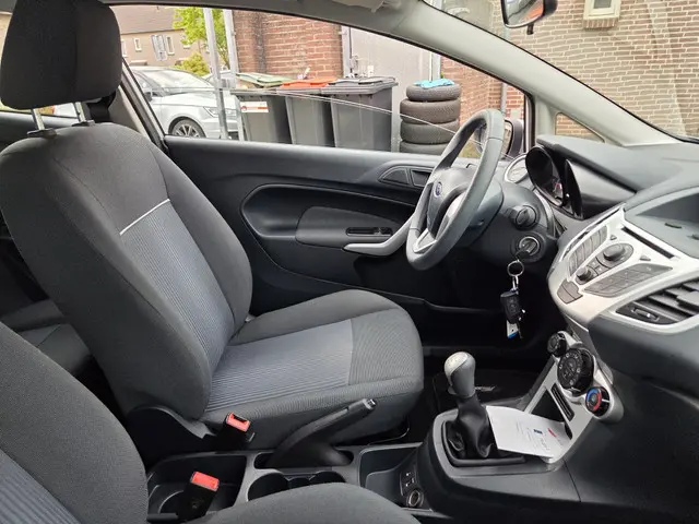 Ford Fiesta 1.25 Limited 2012 Benzine 2