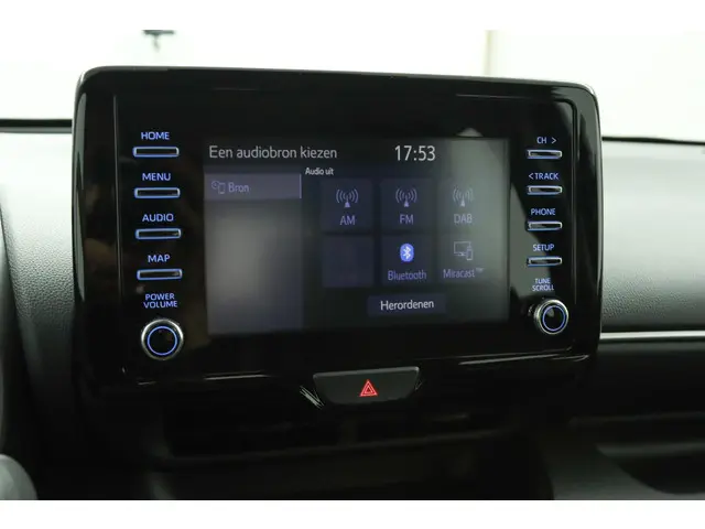 Toyota Yaris 1.5 Hybrid Dynamic 2022 Hybride Benzine 56