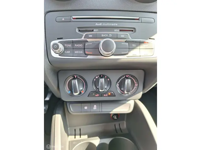 Audi A1 1.0 TFSI ADVANCE navi/s-line pakket 2018 Benzine 17