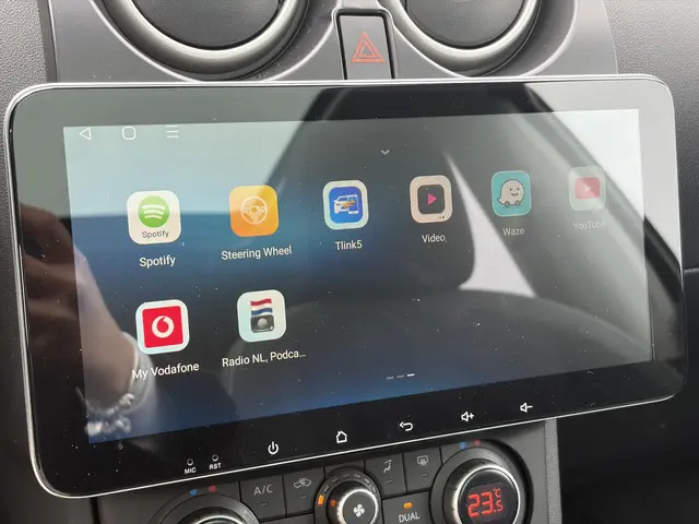 Nissan QASHQAI 1.6 Connect Edition 2013 Benzine 17