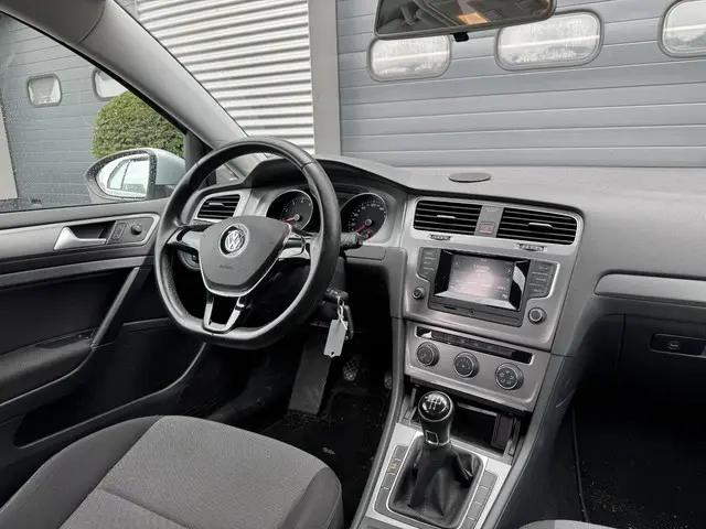 Volkswagen Golf 1.2 TSI Trend Edition 2014 Benzine 3