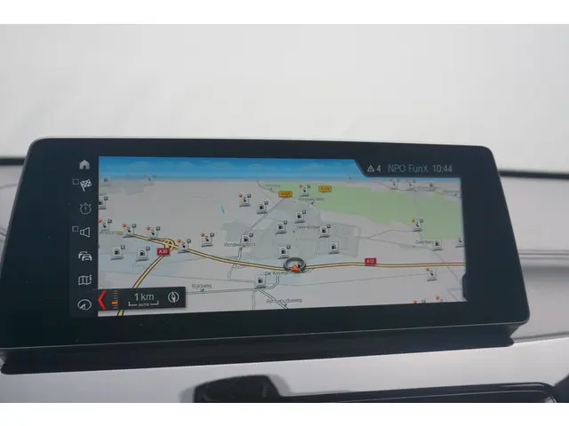 BMW X1 xDrive25e 2021 Hybride Benzine 23