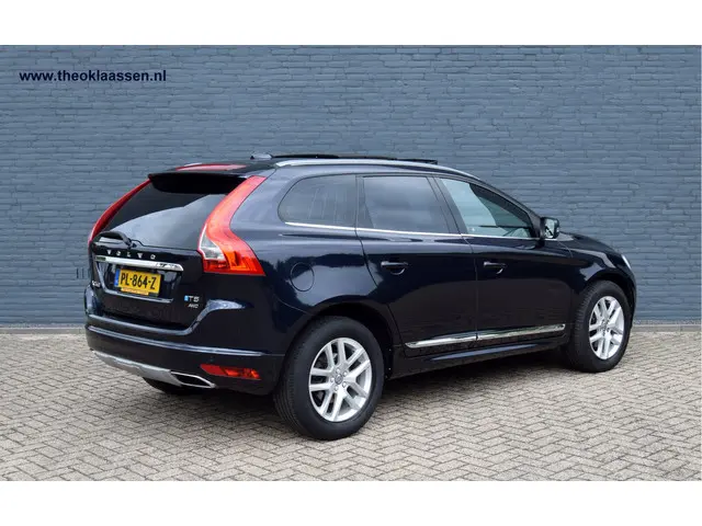 Volvo XC60 2.0 T5 Polar+ AWD Full-Options 2017 Benzine 8