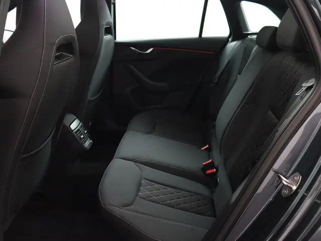 Škoda Scala 1.0 TSI Sport Business 2021 Benzine 7