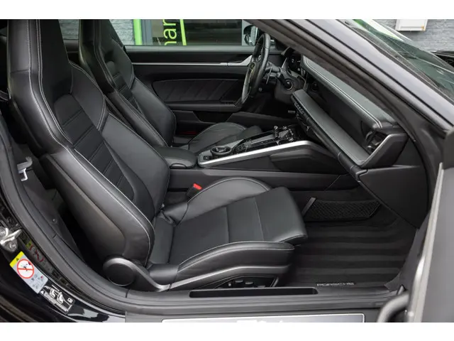 Porsche 911 3.8 Turbo 2021 Benzine 13