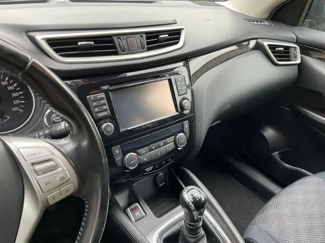 Nissan QASHQAI 1.2 Connect Edition 2015 Benzine 15