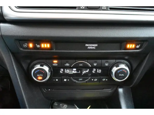 Mazda 3 2.0 SkyActiv-G 120 SkyLease+ 2017 Benzine 19