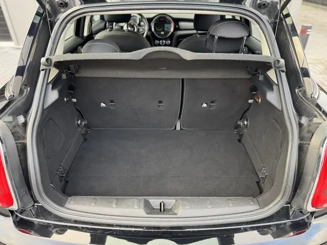 MINI 5-Deurs Cooper 1.5 Salt 2015 Benzine 9