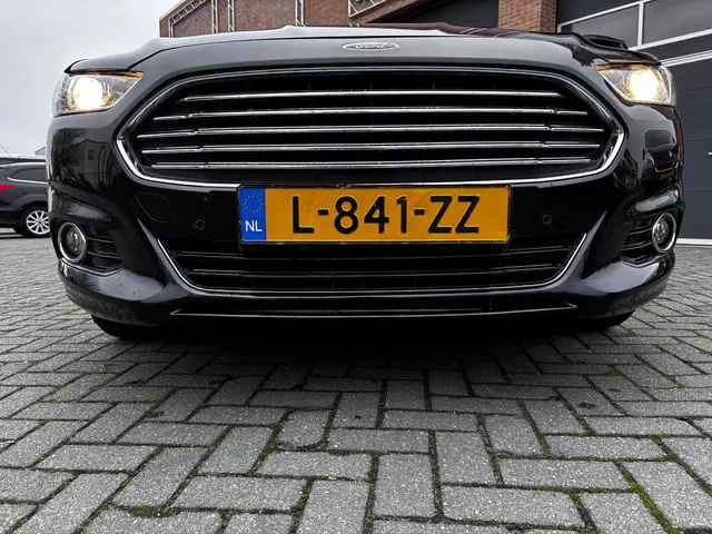 Ford Mondeo Wagon 1.5 ST Line 2018 Benzine 32