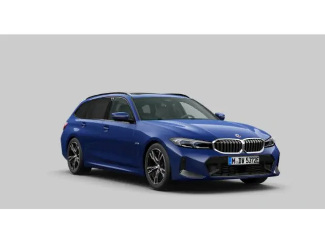 BMW 3 Serie Touring 330e 2022 Hybride Benzine 18