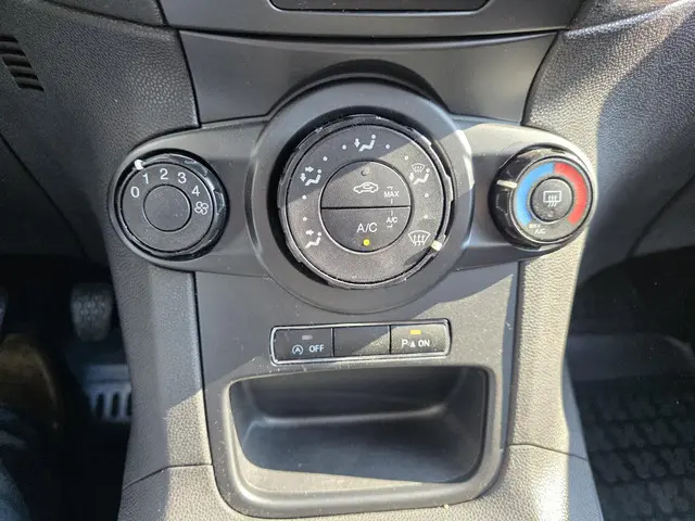 Ford Fiesta 1.0 Style 2017 Benzine 16