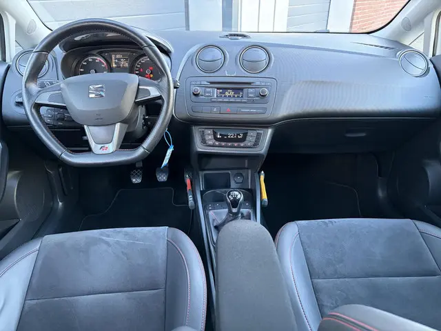 SEAT Ibiza 1.2 TSI FR 2015 Benzine 11