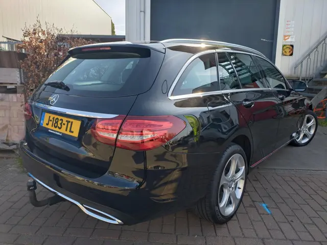 Mercedes-Benz C-Klasse Estate 200 Edition 1 2014 Benzine 4