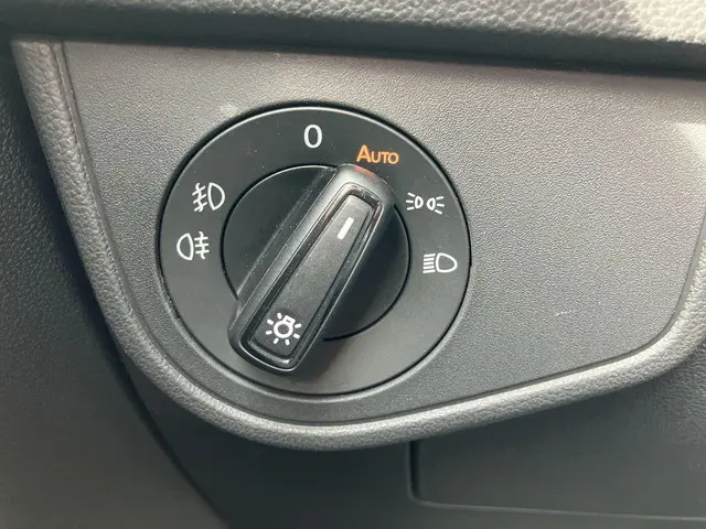 Volkswagen Polo 1.0TSI/95PK DSG R Line 2024 Benzine 21