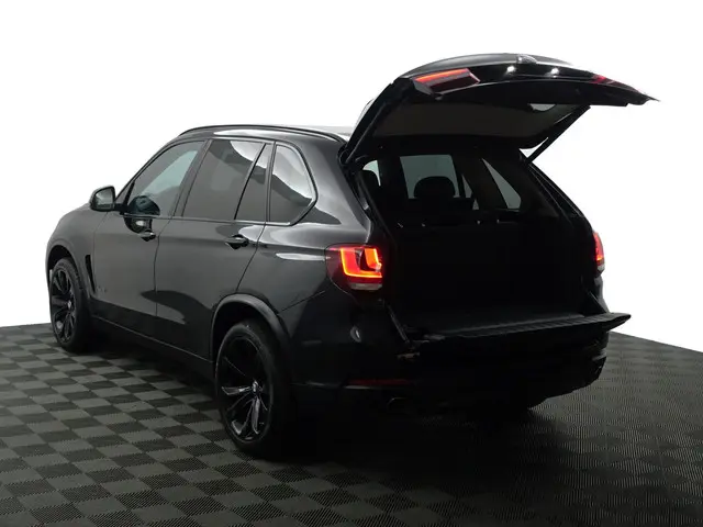 BMW X5 xDrive35i M Sport Aut- 2016 Benzine 37