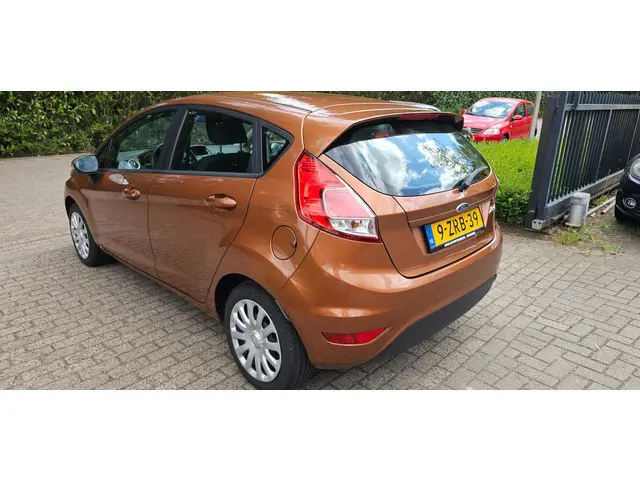 Ford Fiesta 1.0 Style 2015 Benzine 2