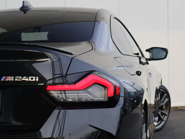 BMW 2 Serie Coupé M240i xDrive 2022 Benzine 11