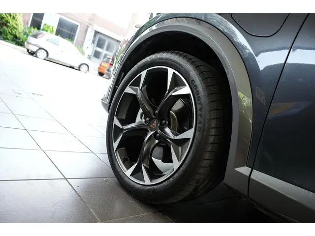 CUPRA Formentor 1.4 e-Hybrid 2023 Hybride Benzine 27