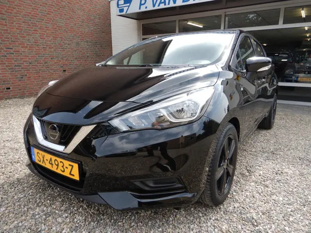 Nissan Micra 1.0L Acenta Connect Pack 2018 Benzine 6