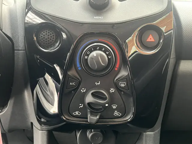 Citroën C1 VTi 72 Feel 2020 Benzine 13