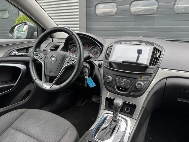 Opel Insignia 3