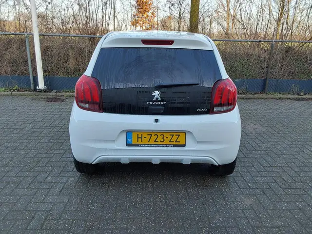 Peugeot 108 1.0 e-VTi Style 2020 Benzine 6