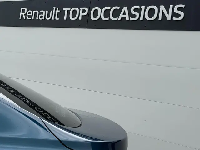 Renault Arkana 1.6 E-Tech Hybrid R.S. Line 2022 Benzine 8