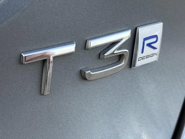 Volvo V40 1.5 T3 Polar+ Sport 2019 Benzine 27