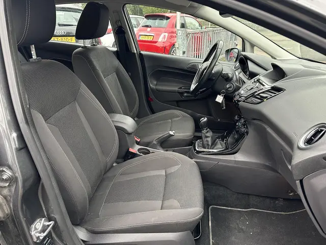 Ford Fiesta 1.0 EcoBoost Titanium 2016 Benzine 11