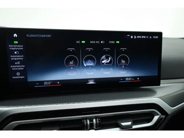BMW 3 Serie Touring 330e M Sport 2022 Hybride Benzine 23
