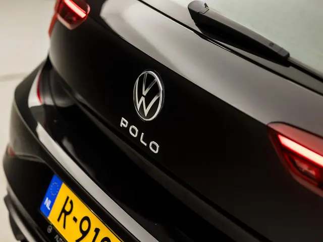Volkswagen Polo 1.0 TSI Life Sport 2022 Benzine 30