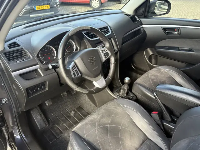 Suzuki Swift 1.2 Style EASSS 2015 Benzine 6