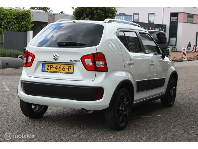 Suzuki Ignis 1.2 Stijl half leder, 12.000km 2019 Benzine 4