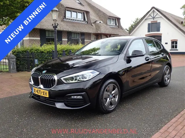 BMW 1 Serie 118i 2021 Benzine
