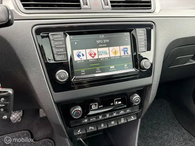 Škoda Rapid Spaceback 1.2 TSI Greentech JOY 2017 Benzine 12