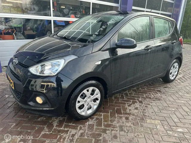 Hyundai i10 3