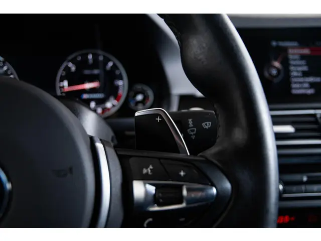 BMW 5 Serie Touring M550xd 2016 Diesel 43