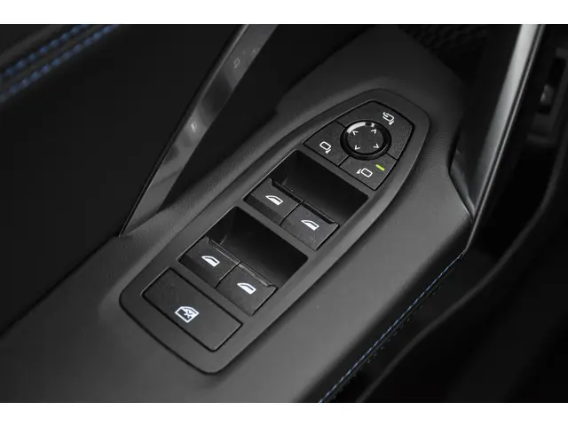 BMW X1 sDrive18i 2024 Benzine 14