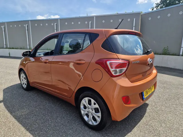 Hyundai i10 3