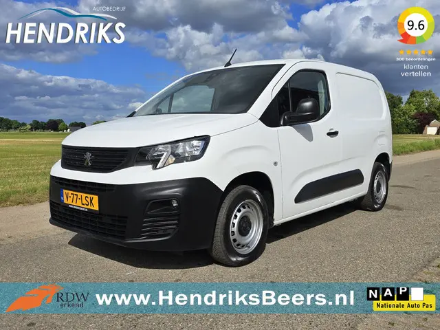 Peugeot Partner 1.2 PureTech Premium 2022 Benzine