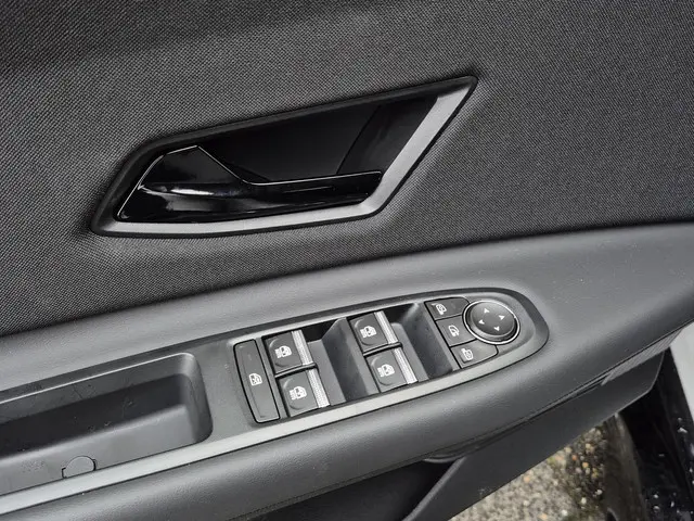 Nissan Micra ADVANCE 52 kWh 2025 Elektrisch 23