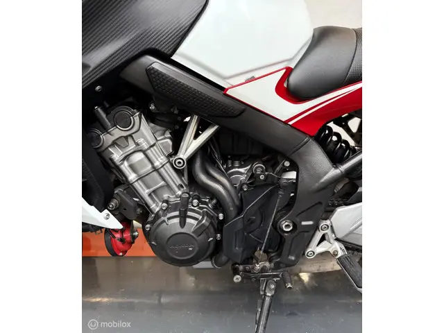 Honda CB 650 F ABS 2015 Benzine 21
