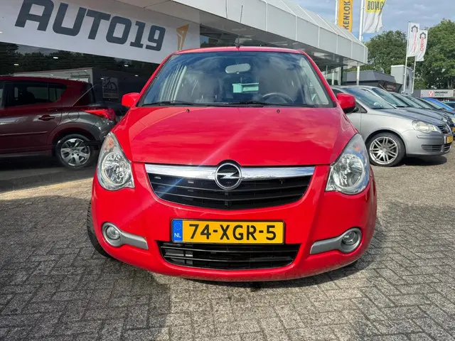 Opel Agila 1.0 Edition 2012 Benzine