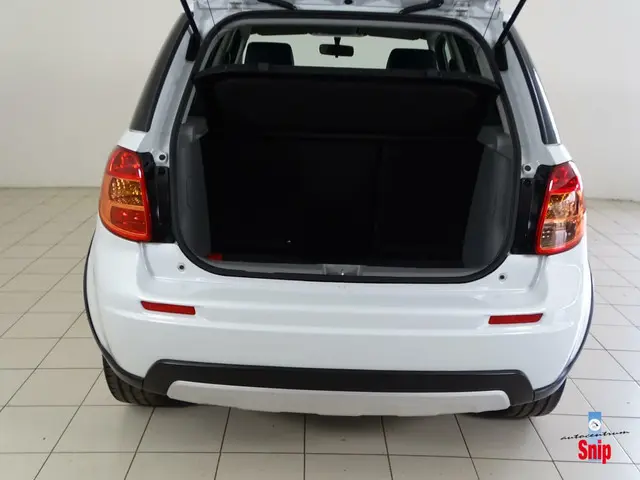 Suzuki SX4 1.6 AWD Expressive 2012 Benzine 19