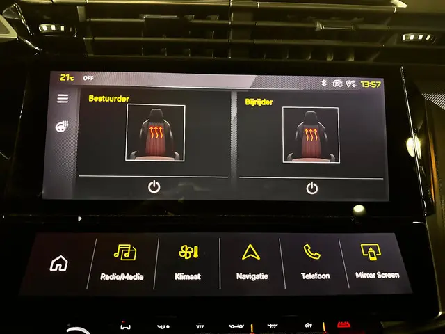 Peugeot 308 1.2 PureTech GT 2021 Benzine 13