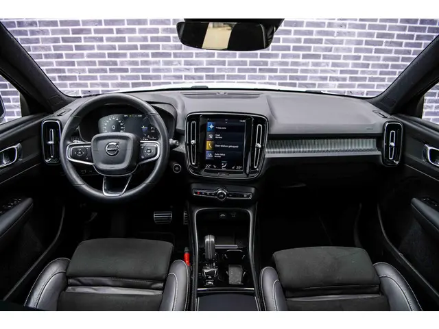 Volvo XC40 1.5 T5 Recharge R-Design 2022 Hybride Benzine 5