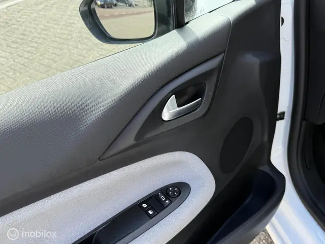 Citroën DS3 Cabrio 1.2 VTi So Chic 2013 Benzine 16