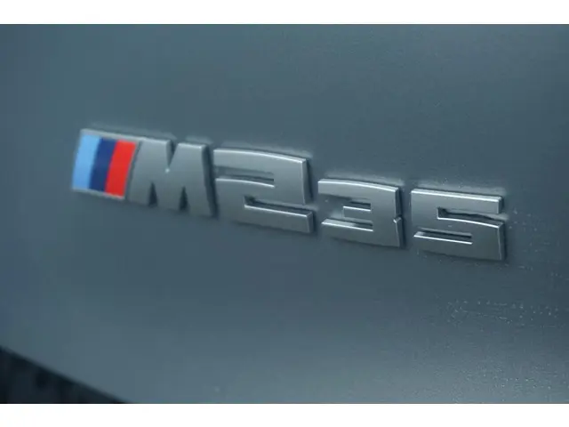 BMW 2 Serie Gran Coupé M235 xDrive 2026 Benzine 6